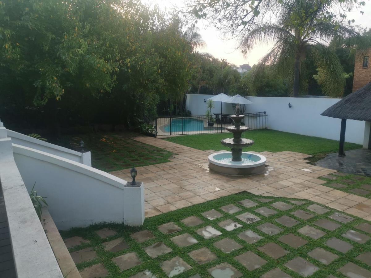 פרטוריה Constantia Guest Lodge מראה חיצוני תמונה