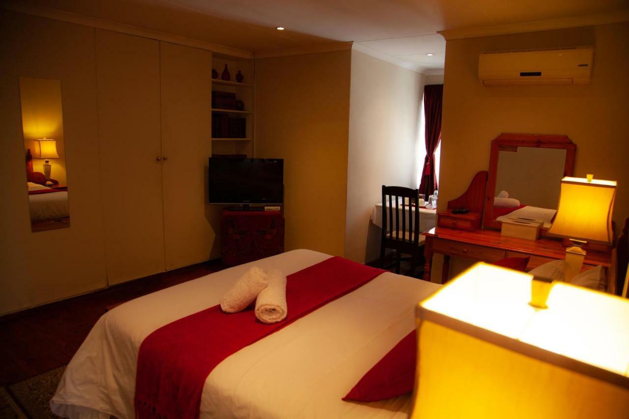 פרטוריה Constantia Guest Lodge מראה חיצוני תמונה